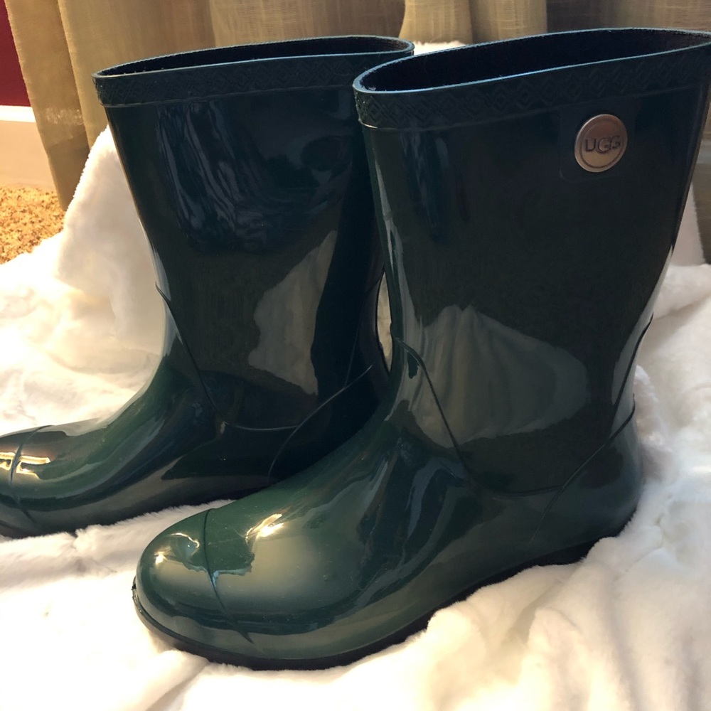 Ugg Rainboots
